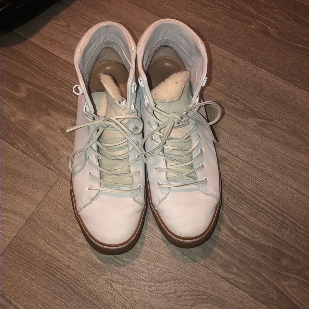 Ugg Shoes